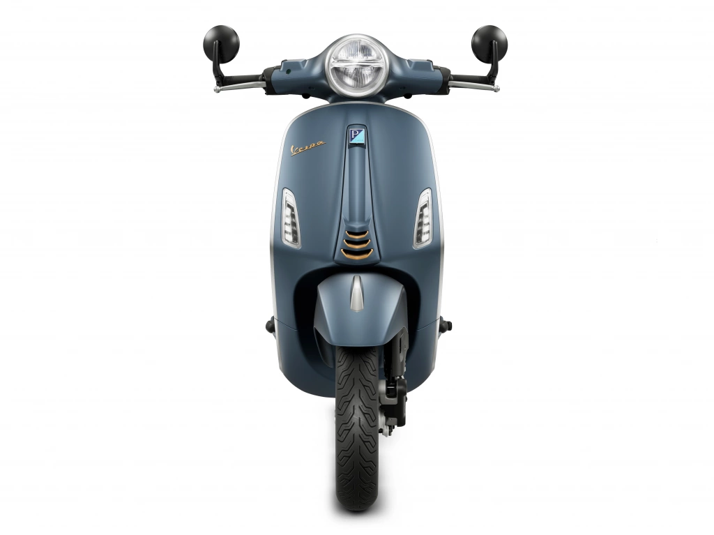 Vespa Primavera 125 Sondermodell OFFICINA 8 Vorne